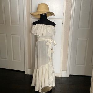 Free People •Tavia Endless Summer• Hi-Low Maxi (Ivory). Medium. NEVER worn